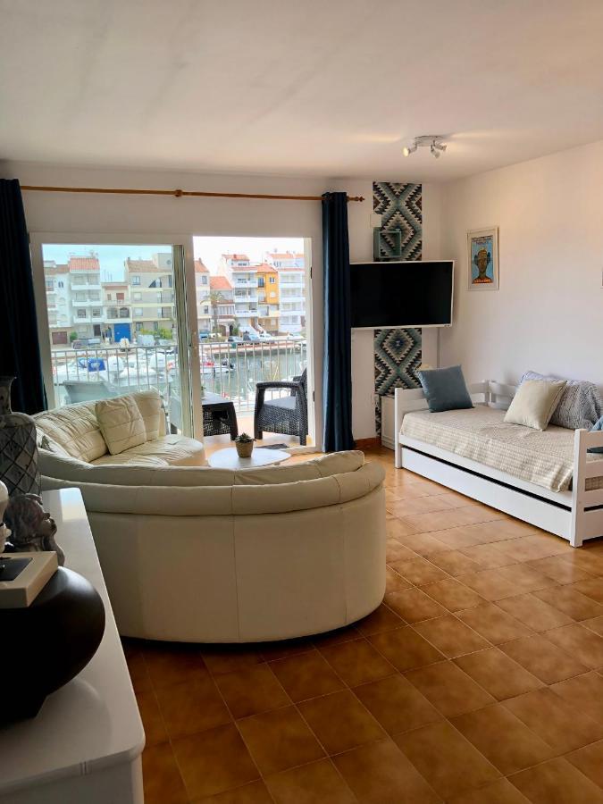 Appartement 80 M2,Port Rhodes D-2 Chambres, Terrasse Panoramique, Vue Sur Le Canal Principal D'Empuriabrava Exteriér fotografie