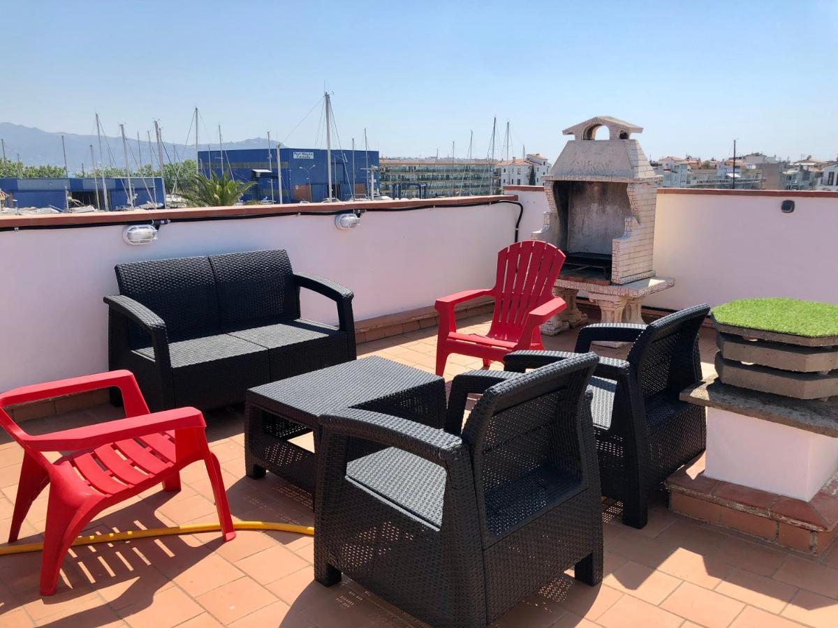 Appartement 80 M2,Port Rhodes D-2 Chambres, Terrasse Panoramique, Vue Sur Le Canal Principal D'Empuriabrava Exteriér fotografie