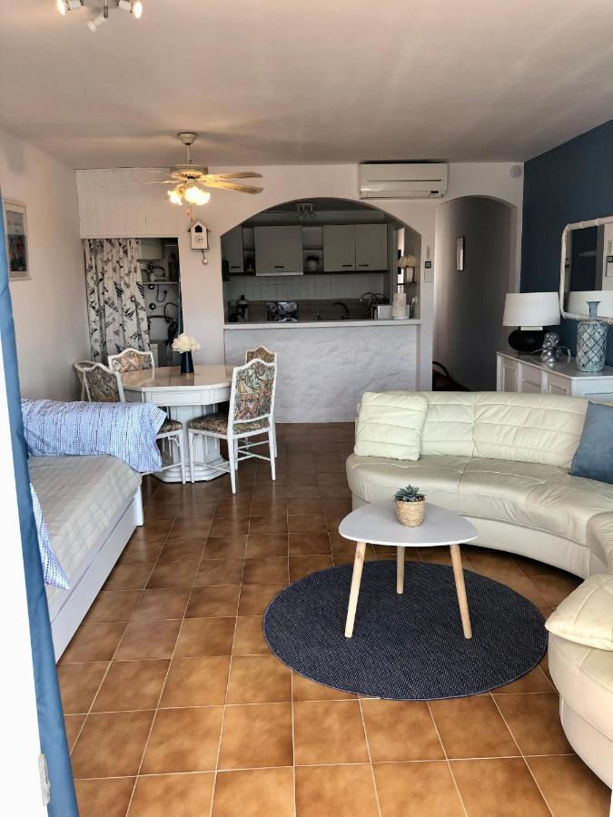 Appartement 80 M2,Port Rhodes D-2 Chambres, Terrasse Panoramique, Vue Sur Le Canal Principal D'Empuriabrava Exteriér fotografie